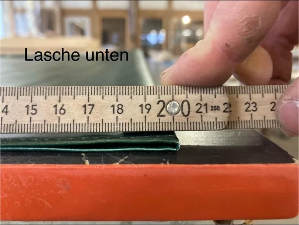 Maßkontrolle der unteren Bezugslasche